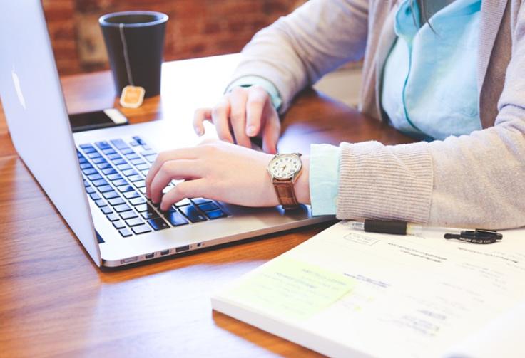 做虾皮电商平台台湾站赚钱吗 Shopee台湾店热门赚钱指南