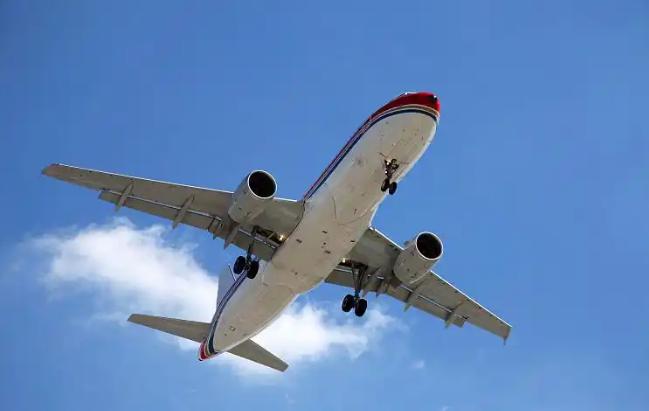 个人物品与商业快件清关的差异 国际不同性质的快递清关指南